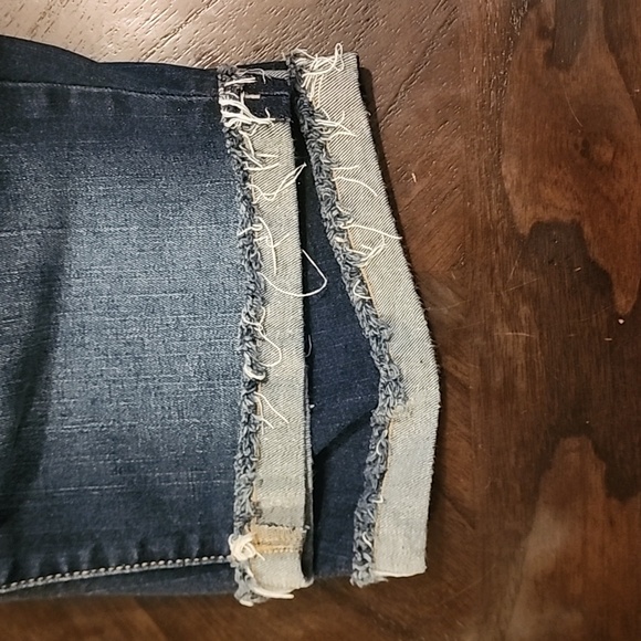 Arizona Mom Shorts - Picture 4 of 5